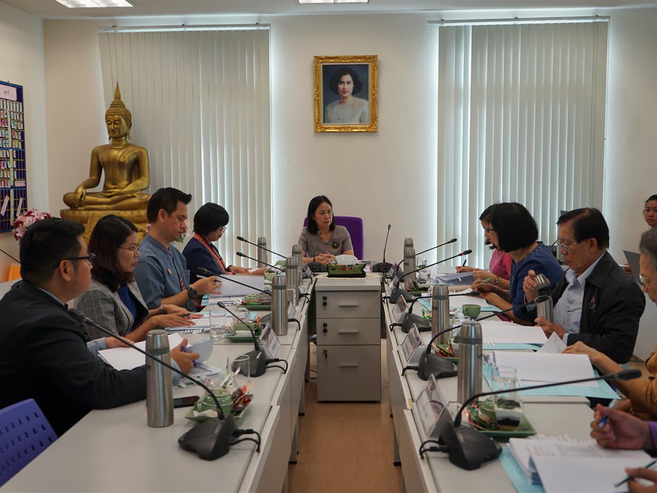โรงเรียนสาธิตม.พะเยาจัดการประชุมคณะกรรมการอำนวยการโรงเรียนสาธิต ครั้งที่ 1/2563