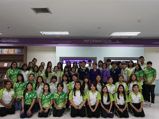 ต้อนรับคณะศึกษาดูงาน คณาจารย์และนักศึกษา สาขาวิชาบรรณารักษศาสตร์และสารสนเทศศาสตร์  คณะมนุษยศาสตร์และสังคมศาสตร์ มหาวิทยาลัยราชภัฏพิบูลสงคราม