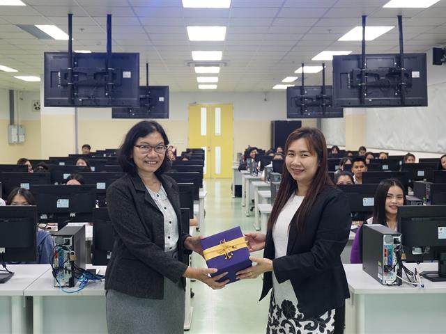 สอนการสืบค้นสารสนเทศออนไลน์และการใช้โปรแกรม Endnote นิสิตระดับปริญญาตรี คณะแพทยศาสตร์ สาขาวิชาสาธารณสุขศาสตร์ (อนามัยสิ่งแวดล้อม) ชั้นปีที่ 4