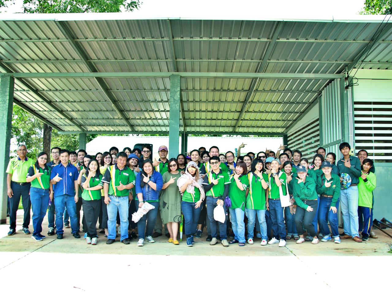 คณะเกษตรศาสตร์และทรัพยากรธรรมชาติ มหาวิทยาลัยพะเยา จัดโครงการ " ปลูกต้นไม้ในใจคน "