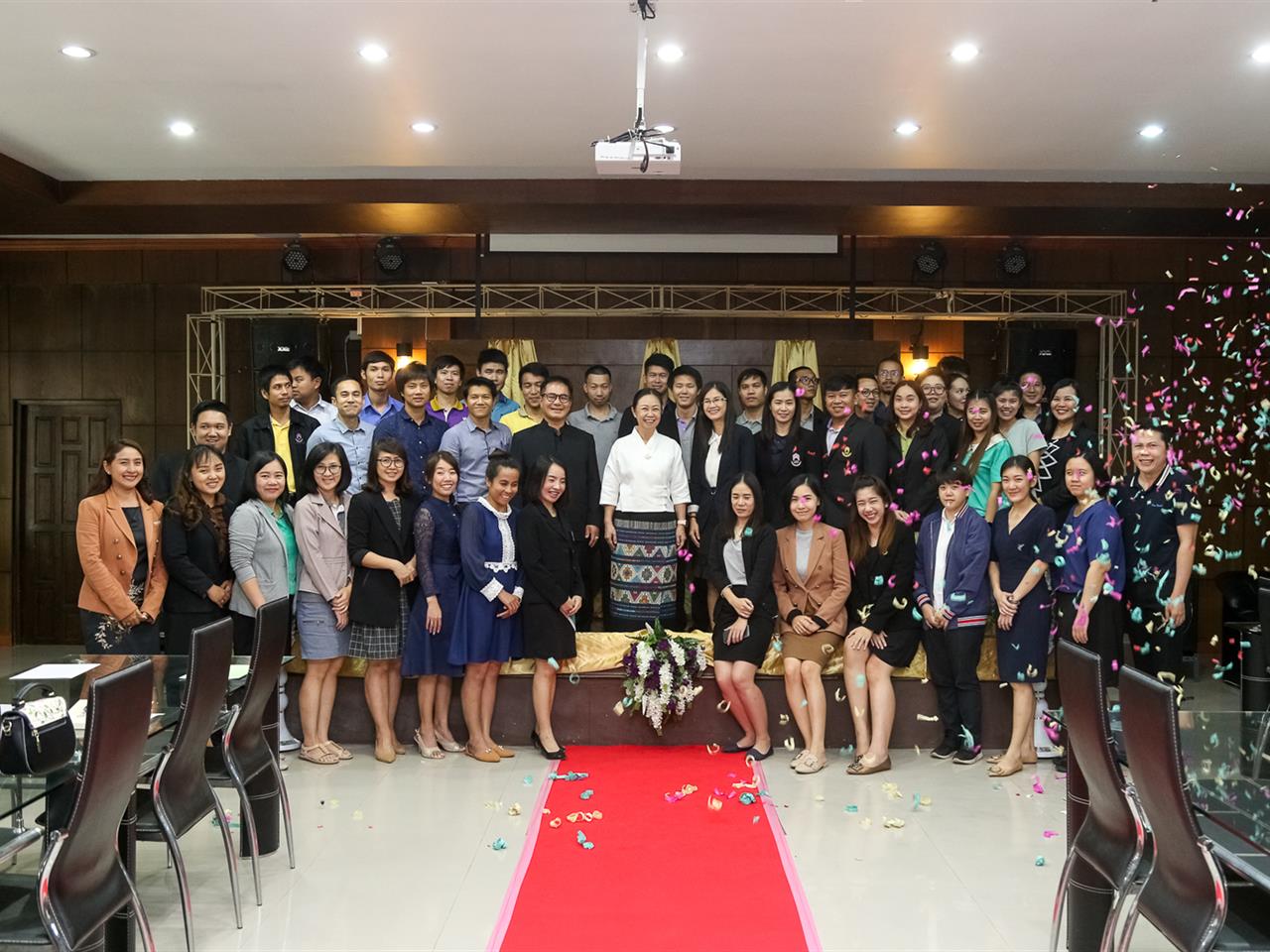 อธิการบดีมหาวิทยาลัยพะเยา สร้างขวัญและกำลังใจมอบรางวัล PR Ranking Award เครือข่ายประชาสัมพันธ์ ในโครงการเครือข่ายประชาสัมพันธ์และสื่อสารองค์กร มพ. ปีที่ 10