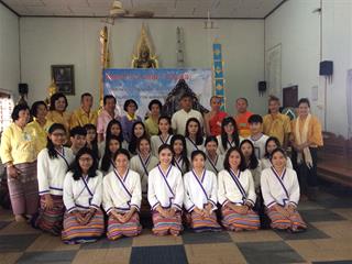 คณะพยาบาลศาสตร์ร่วมกับโรงเรียนผู้สูงอายุวัดแม่กาโทกหวาก และโรงพยาบาลส่งเสริมสุขภาพตำบลแม่กา จังหวัดพะเยา จัด“โครงการ  ๑ คณะ ๑โมเดล ข่วงผญ๋าภูมิปัญญาพื้นบ้านล้านนา เพื่อส่งเสริมศักยภาพ และคุณค่าผู้สูงวัย”
