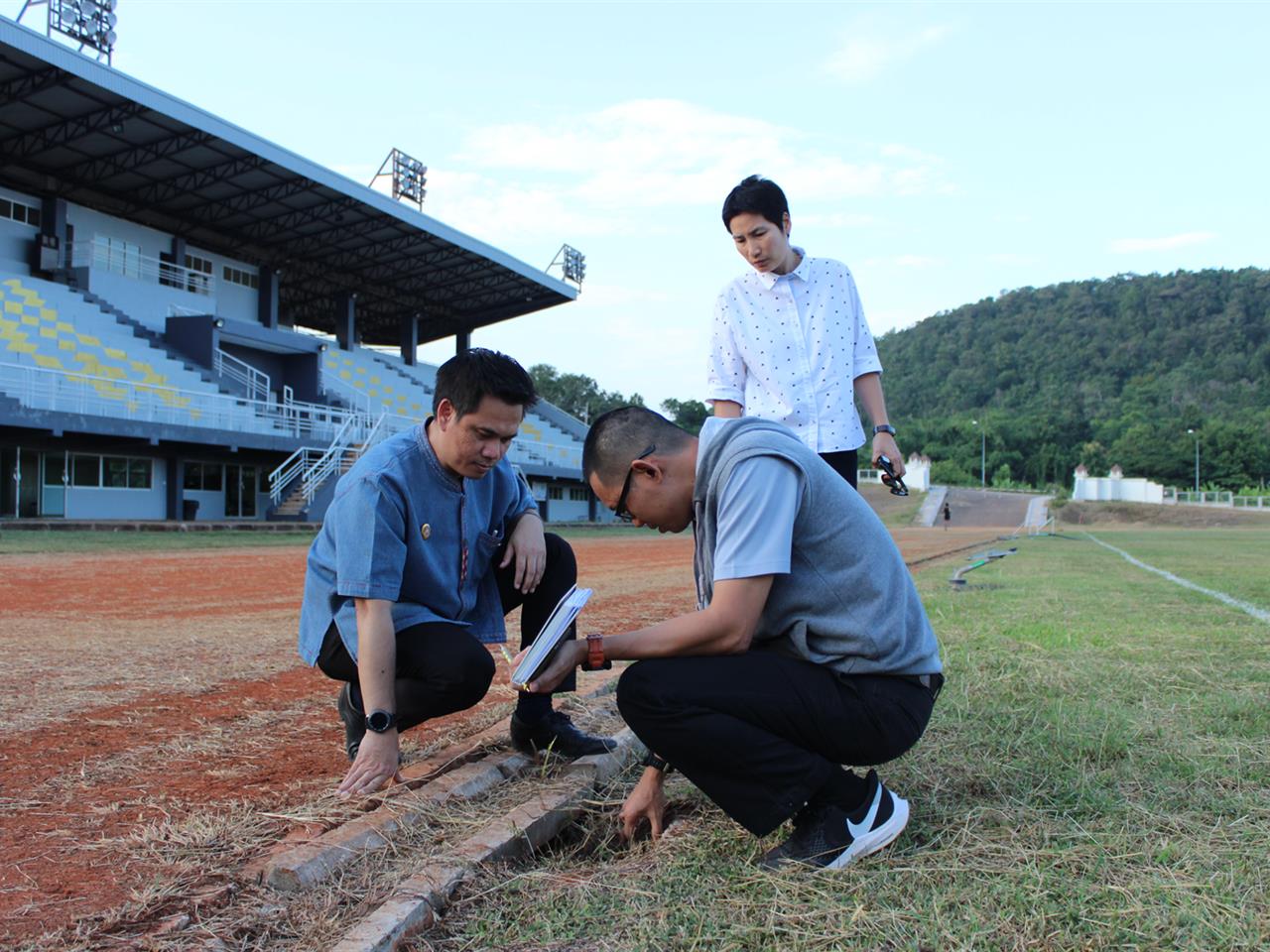 ผู้บริหารและบุคลากรกองพัฒนาคุณภาพนิสิตและนิสิตพิการ ลงพื้นที่สำรวจเตรียมความพร้อมการแข่งขันกีฬามหาวิทยาลัย แห่งประเทศไทย ครั้งที่ 47  