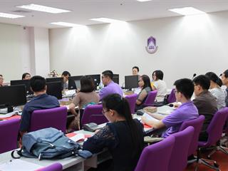 ผู้บริหาร พบ สาขาวิชา(สาขาวิชาภาษาไทย) ในการประชุมบุคลากรคณะศิลปศาสตร์ มหาวิทยาลัยพะเยา ครั้งที่ 1/2561