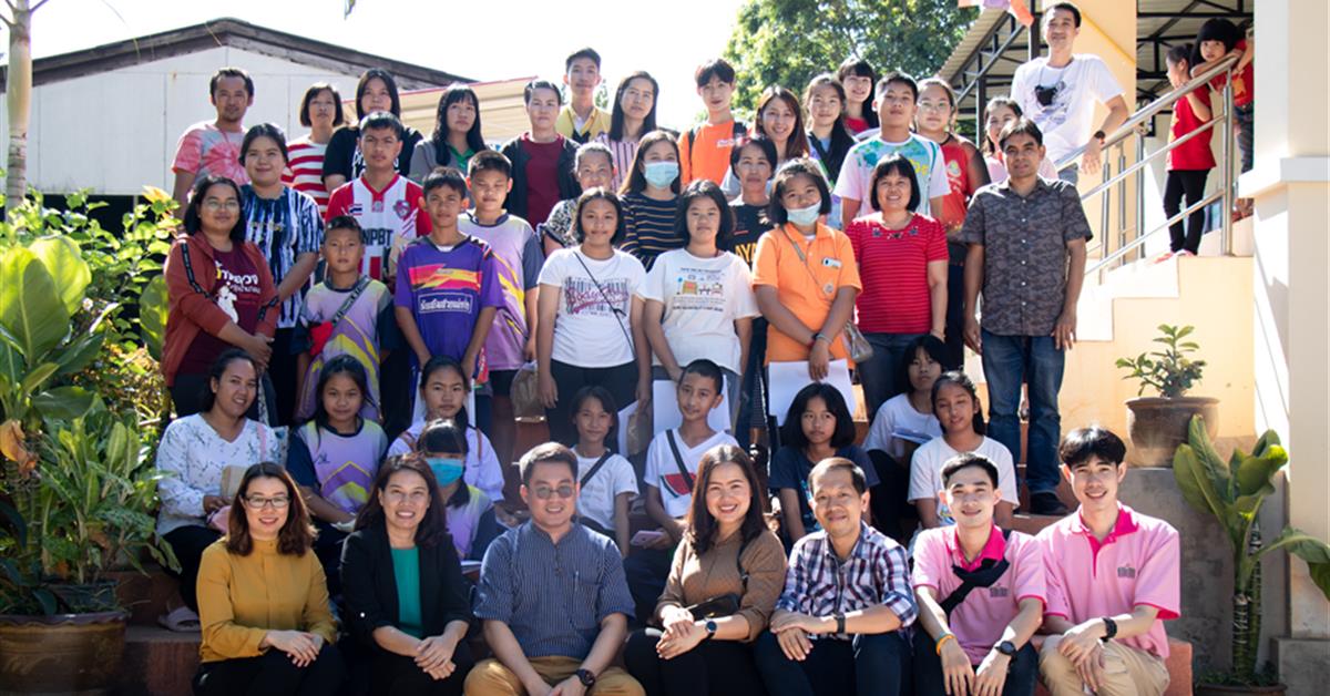 คณะศิลปศาสตร์ จัดโครงการ “เทคนิคการใช้คำศัพท์ภาษาอังกฤษเพื่อการขายของออนไลน์”