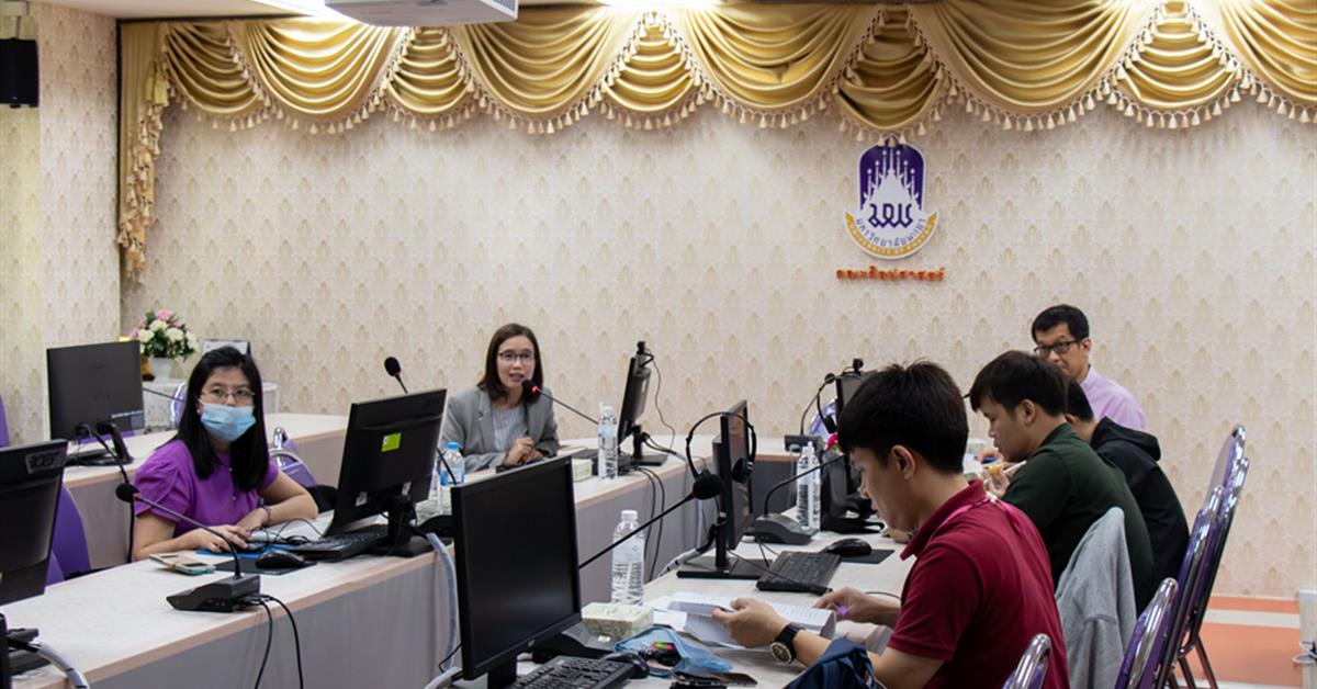 คณะศิลปศาสตร์จัดโครงการให้คำปรึกษาด้านการเขียนใบสมัครและแบบประเมินตนเอง 
เพื่อขอรับการประเมินระดับอาจารย์มืออาชีพ
