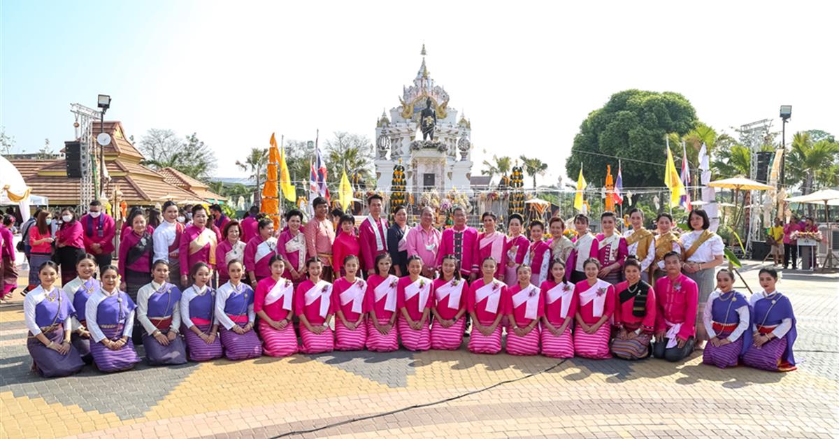 มหาวิทยาลัยพะเยาร่วมงานบวงสรวงพ่อขุนงำเมือง