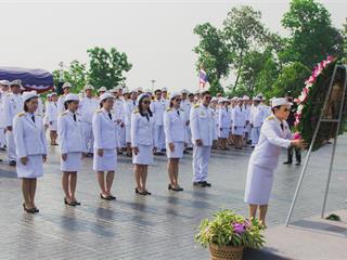 คณะศิลปศาสตร์ มหาวิทยาลัยพะเยา ร่วมพิธีวันคล้ายวันสวรรคตสมเด็จพระนเรศวรมหาราช ประจำปี 2561