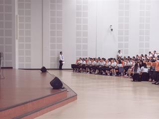 โครงการปฐมนิเทศนิสิตใหม่ และโครงการปรับพื้นฐานและพัฒนาทักษะการใช้ชีวิตในมหาวิทยาลัย