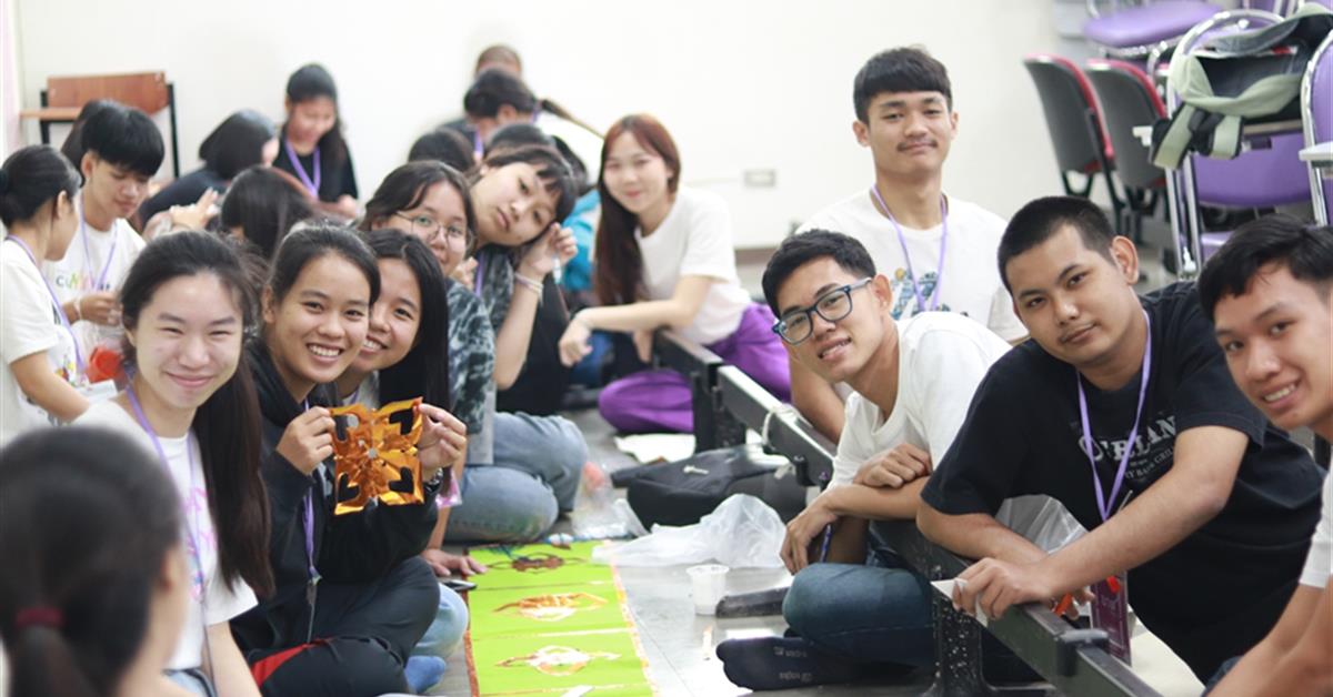 สานสันธ์พี่น้องรัฐศาสตร์และสังคมศาสตร์ 