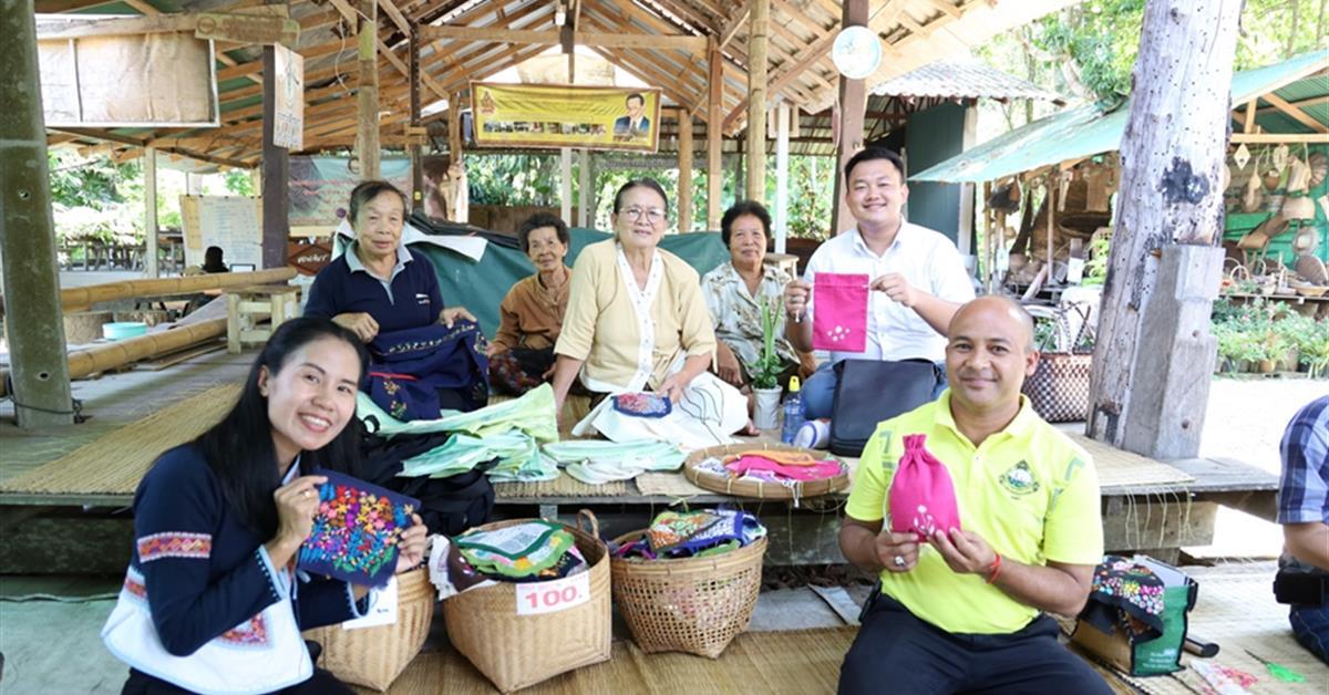 โครงการต้นแบบการเสริมสร้างศักยภาพผู้ประกอบการทางสังคมโดยองค์กรปกครองส่วนท้องถิ่น (หน่วยการเรียนรู้ 15 ชั่วโมง)
