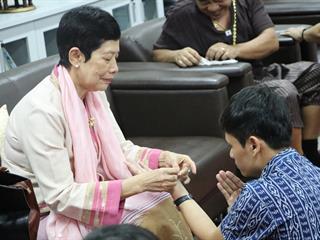 หน่วยกิจการนิสิตและทำนุบำรุงศิลปวัฒนธรรม ร่วมกับสโมสรนิสิตคณะรัฐศาสตร์และสังคมศาสตร์ มหาวิทยาลัยพะเยา ดำเนินโครงการสระเกล้าดำหัว ป๋าเวณีปี๋ใหม่เมือง ประจำปีการศึกษา 2561