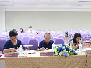คณะรัฐศาสตร์และสังคมศาสตร์ มหาวิทยาลัยพะเยา ดำเนินโครงการนำเสนอผลงานนิสิตระดับบัณฑิตศึกษา ณ ห้อง C 201-202 อาคารเรียนรวมหลังเก่า มหาวิทยาลัยพะเยา