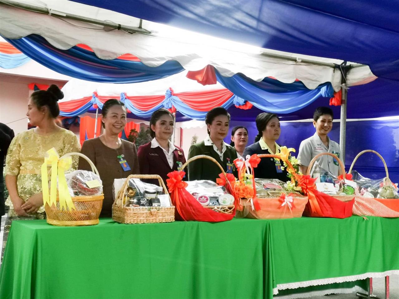 สมเด็จพระเจ้าน้องนางเธอ เจ้าฟ้าจุฬาภรวลัยลักษณ์ อัครราชกุมารี กรมพระศรีสวางควัฒนวรขัตติยราชนารี เสด็จเยี่ยมหน่วยแพทย์ พอ.สว.  ทั้งนี้ อธิการบดี พร้อมด้วยคณะผู้บริหาร เจ้าหน้าที่ และนิสิต มหาวิทยาลัยพะเยา เข้าเฝ้ารับและส่งเสด็จ 