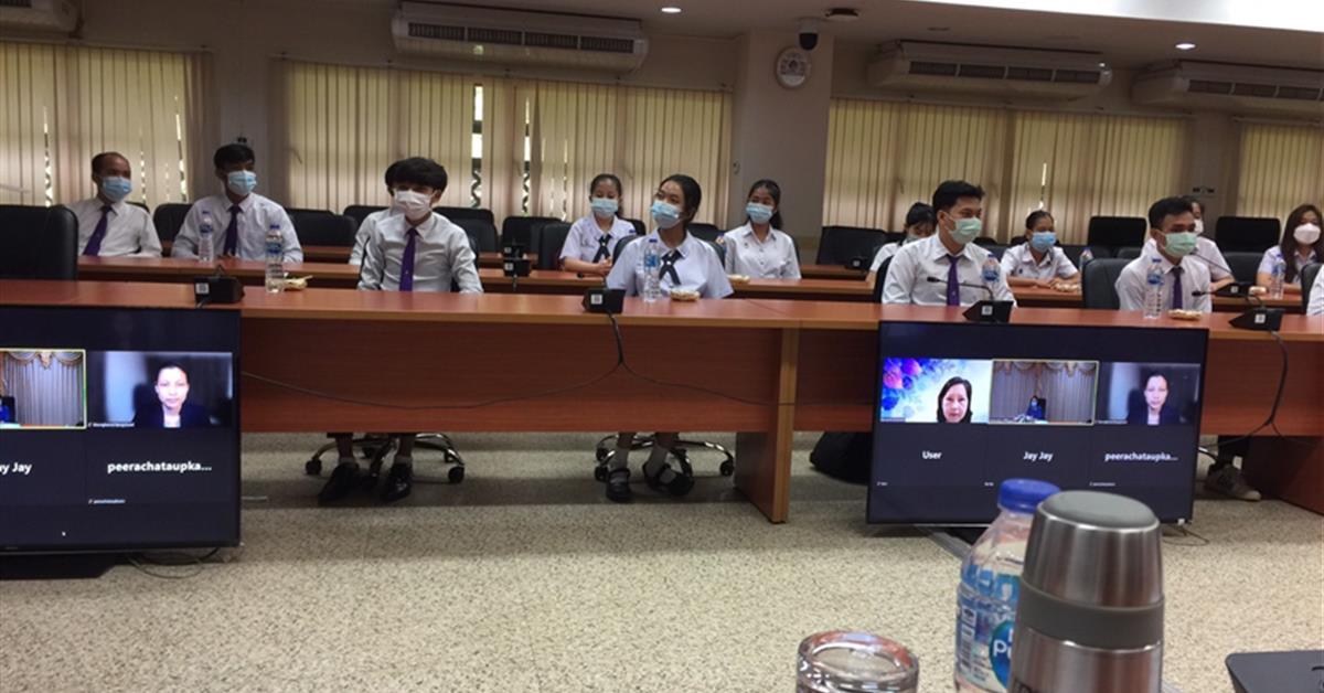 ผู้อำนวยการโรงเรียนสาธิตฯ เข้าร่วมต้อนรับคณะกรรมการดำเนินงานโครงการพระราชทานความช่วยเหลือแก่ราชอาณาจักรกัมพูชา