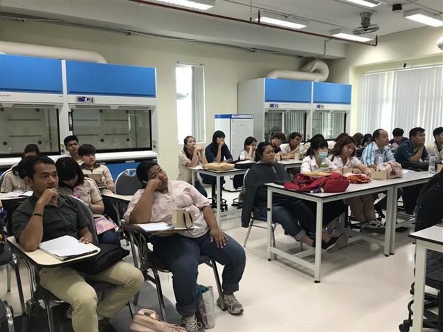 ห้องปฏิบัติการ SEEN อบรมความปลอดภัย และเทคนิคการใช้เครื่องมือ