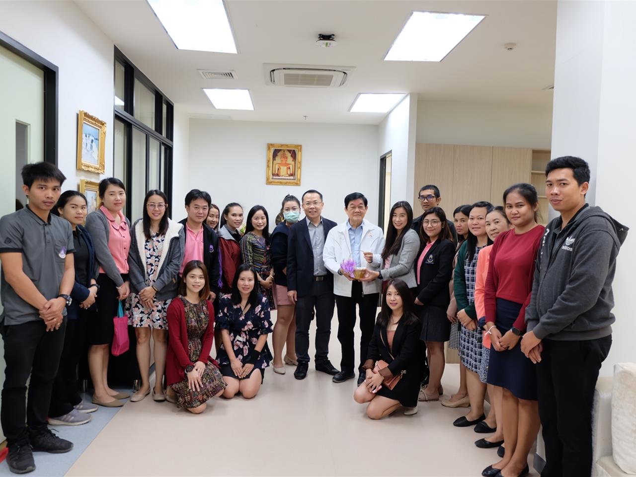 กองบริหารงานวิจัย ร่วมสวัสดีปีใหม่ พ.ศ. 2563 คณะผู้บริหารศูนย์การแพทย์และโรงพยาบาลมหาวิทยาลัยพะเยา