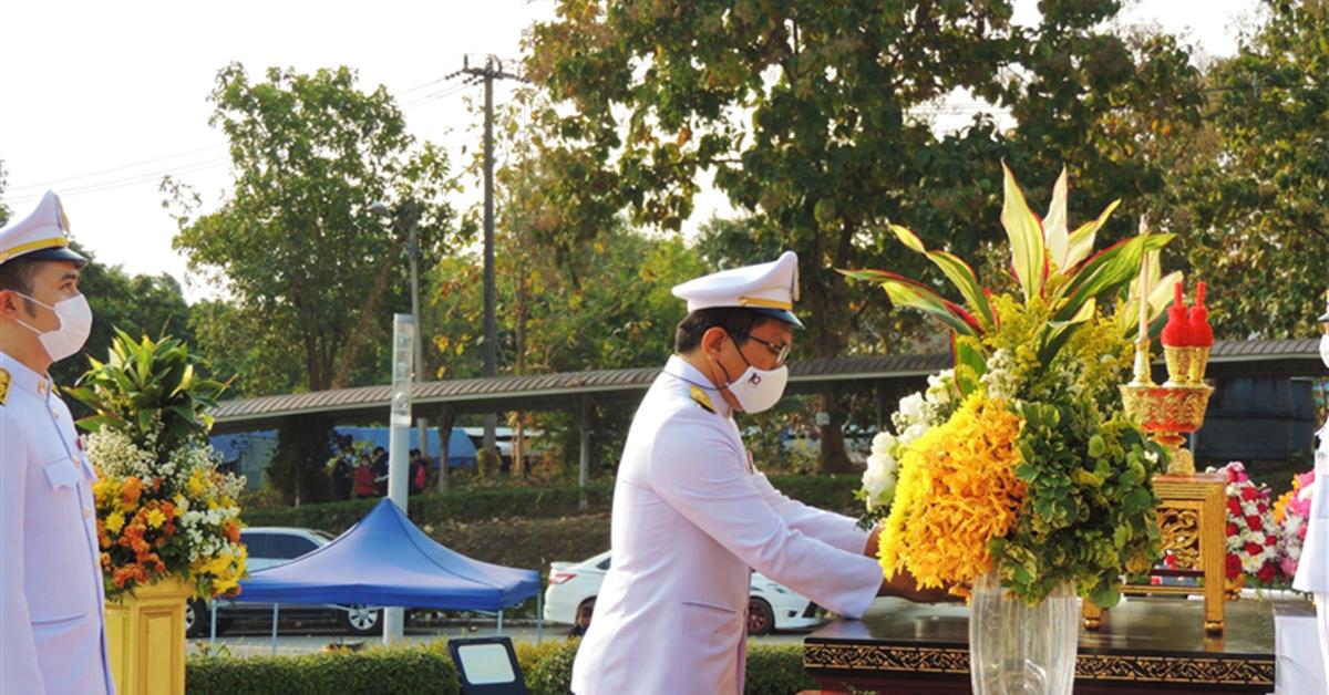 คณะเภสัชศาสตร์ เข้าร่วมพิธีวางพานพุ่มพิธีวันยุทธหัตถีสมเด็จพระนเรศวรมหาราช ประจำปี 2564