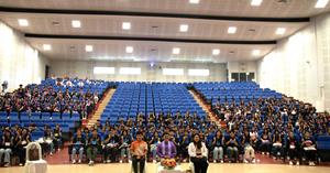 คณะศิลปศาสตร์จัดโครงการสานสัมพันธ์น้องใหม่ หล่อหลอมดวงใจเลือดสีส้มอิฐ ครั้งที่ 19 > </a><div style=