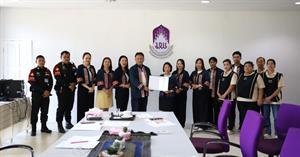 ประชุมสำนักงานสีเขียว > </a><div style=