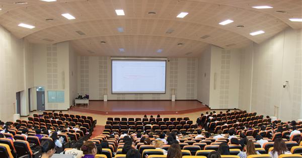 ศูนย์ภาษา คณะศิลปศาสตร์ จัดอบรมเพื่อสอบวัดความรู้ภาษาอังกฤษ (ระดับ C1) ด้วยข้อสอบศูนย์ภาษา (UP-STEP)